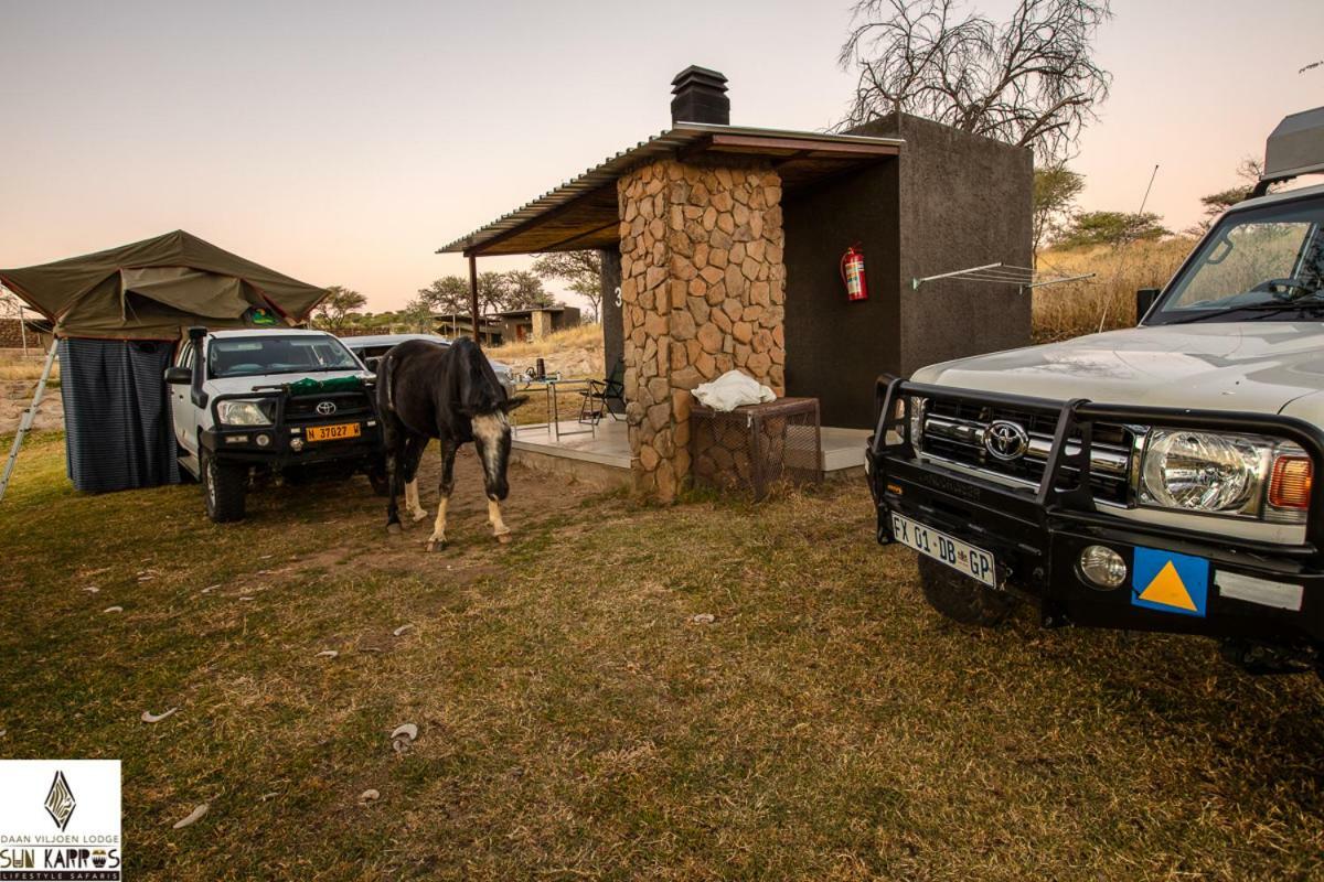Daan Viljoen Game Lodge Windhoek Extérieur photo